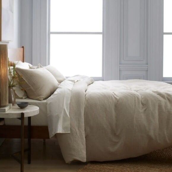 NEW Quince Organic Cotton 4-Layer Airy Gauze Duvet Cover King/Cal King, Dune Tan - Picture 2 of 9